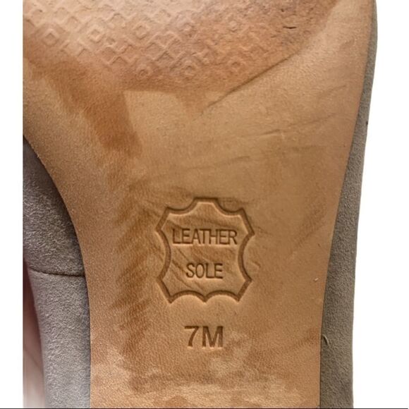 Tory Burch Elizabeth Suede Pumps Dust Storm - Picture 11 of 13